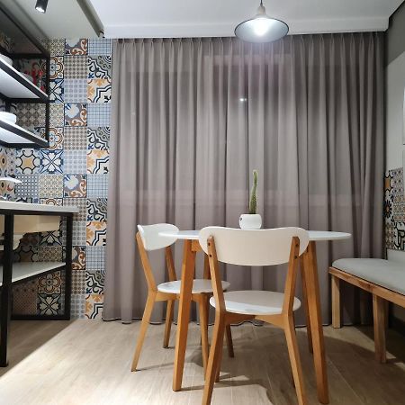 Tam Serviced Studio Apartment Myslym Shyri No1 Tirana Exterior foto