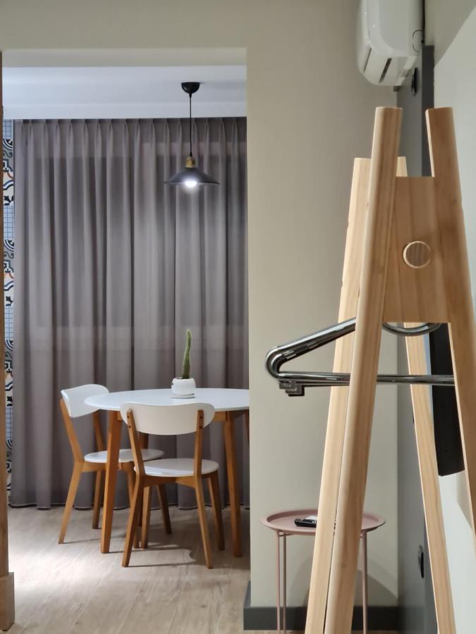 Tam Serviced Studio Apartment Myslym Shyri No1 Tirana Exterior foto